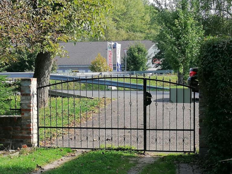 Park Vendégház Herend Extérieur photo